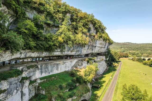 L'été à la Roque Saint-Christophe