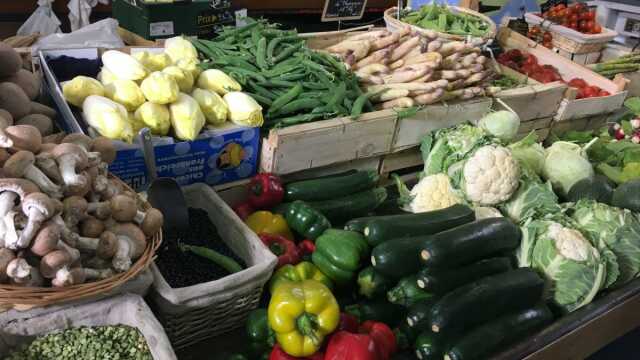 Marché de Chauvigny