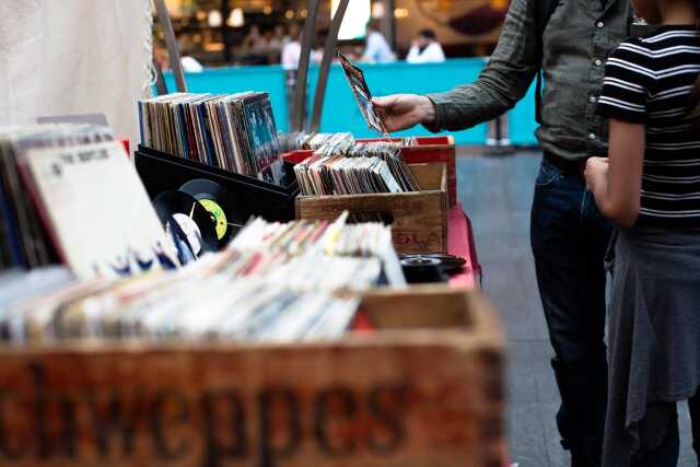 Bourse vinyles,BD/mangas