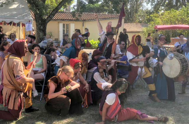 Spectacle de rue 'Mare du pavé' - Fête des Bastides et du Vin