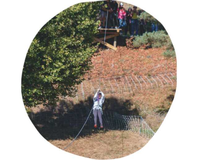 Domaine de Sédières  : Descente en tyrolienne