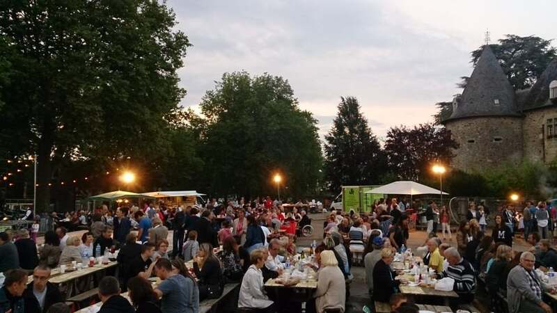 Marché festif à Pompadour