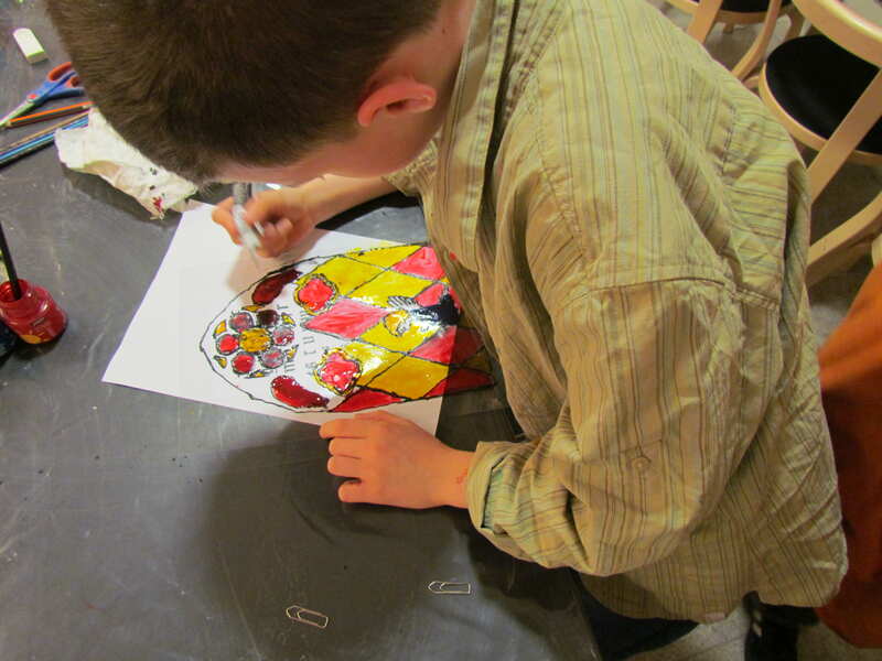 Atelier enfant 8-12 ans : Vitrail en pagaille