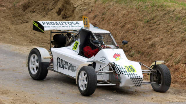 Esclottes AutoCross Poursuite sur Terre