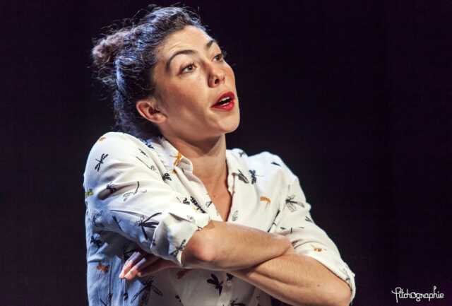 L'émoi des Mots : COMPAGNIE Mmm La famille vient en mangeant