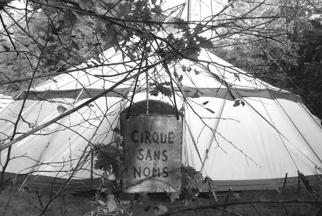 Agora Pôle national Cirque - (sans noms) [création] / Cirque sans noms