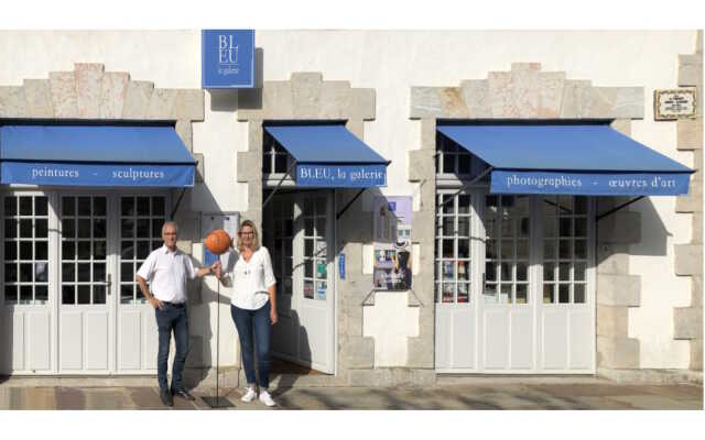 Exposition Bleu, la Galerie : 