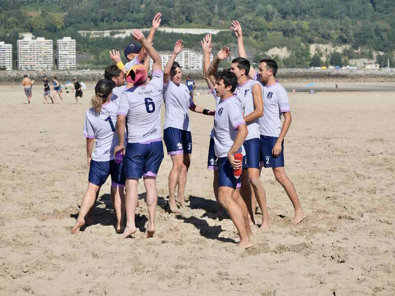 Initiation et perfectionnement à l'Ultimate Frisbee - Club des Korsaires