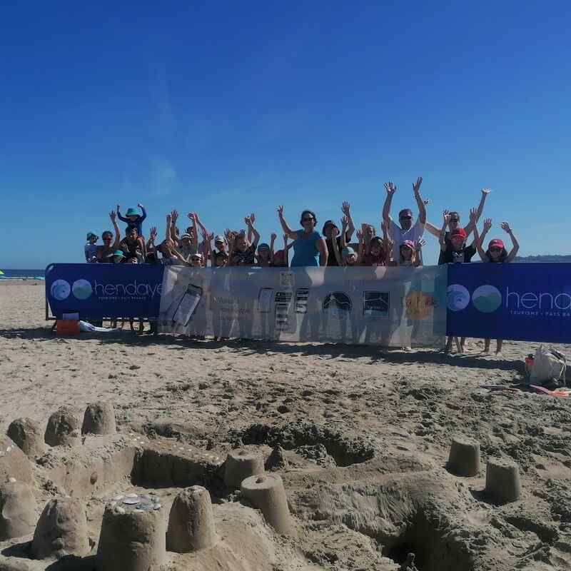 Concours de châteaux de sable en famille - Camping Ametza