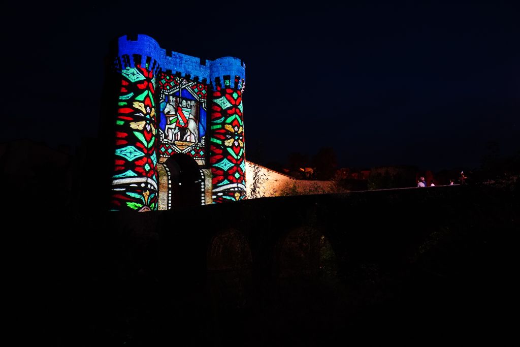 Vidéo-mapping sur la Porte Saint-Jacques