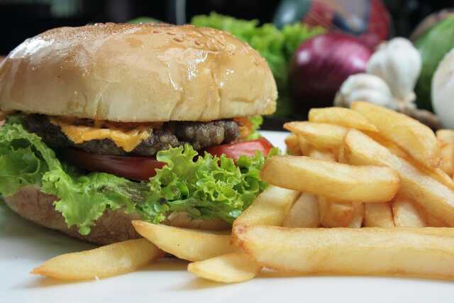 Soirée Burger à la Ferme Lacour de Bayerie