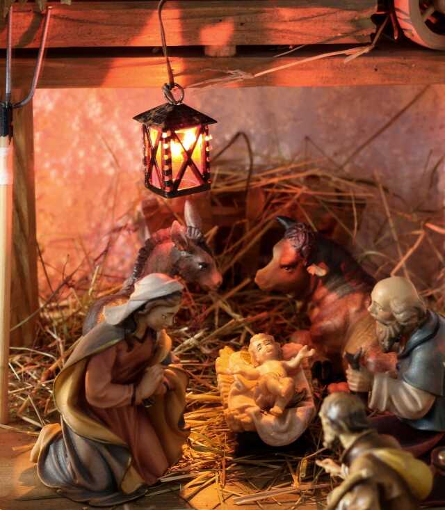 Crèche de Noël au Roc de Cazelle