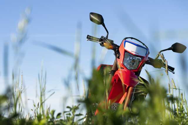 Ronde des vergers en vieille moto