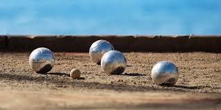 Concours de pétanque