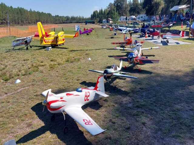 Meeting aérien d'aéromodélisme