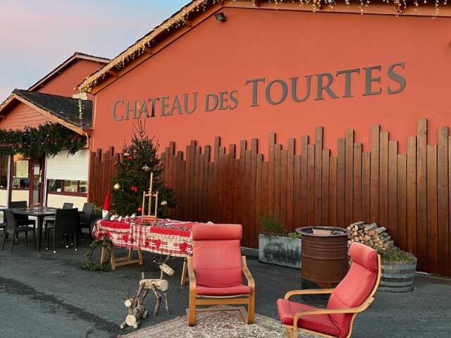 Xmas Village au château les Tourtes