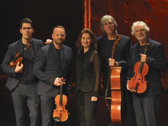 THÉÂTRE + CINEMA - LANGAGE(S)