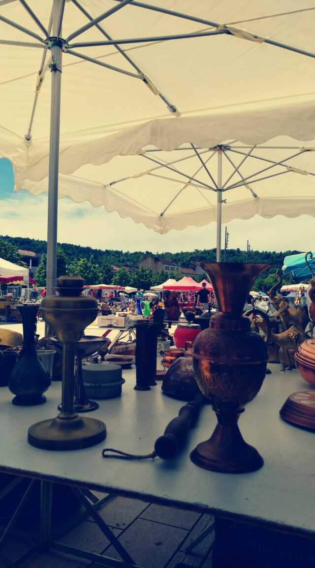 Brocante/Vide-Greniers à Cahors