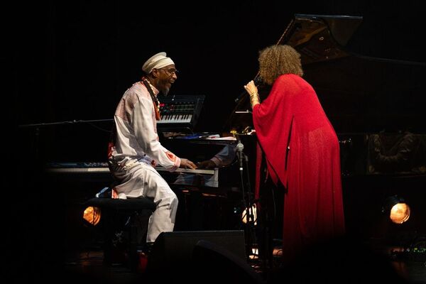 Souad Asla & Omar Sosa