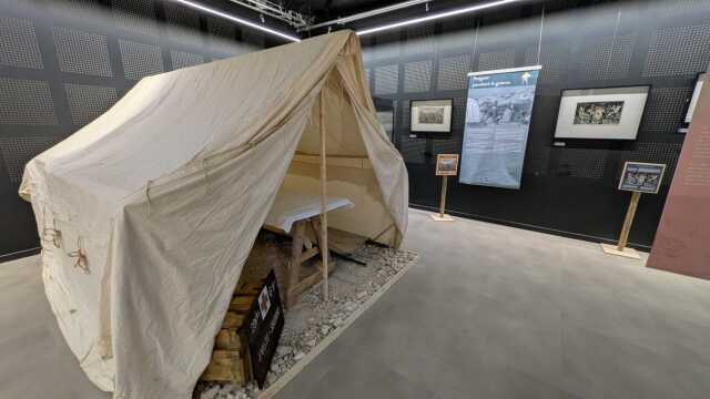 Exposition à la Caverne du Dragon : 