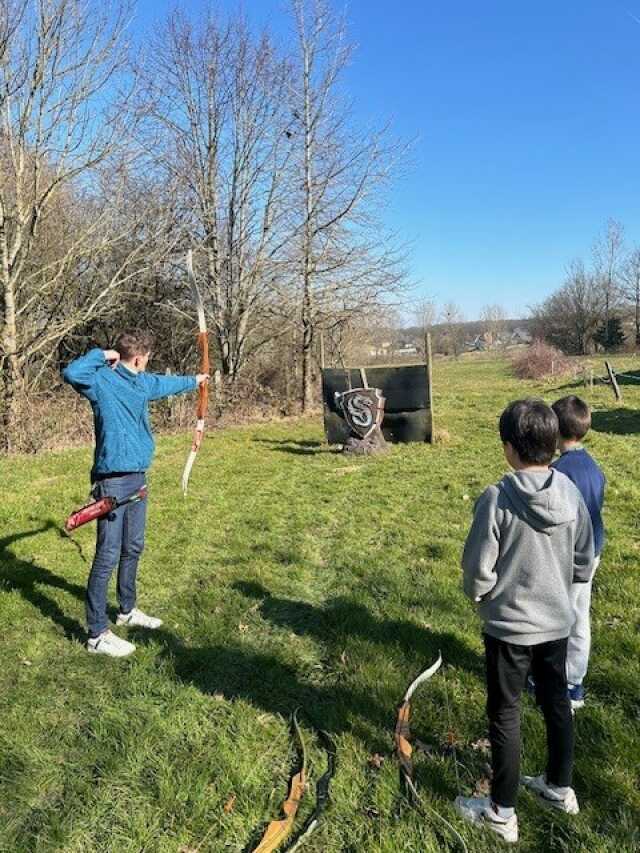 Tir à l'arc en pleine nature