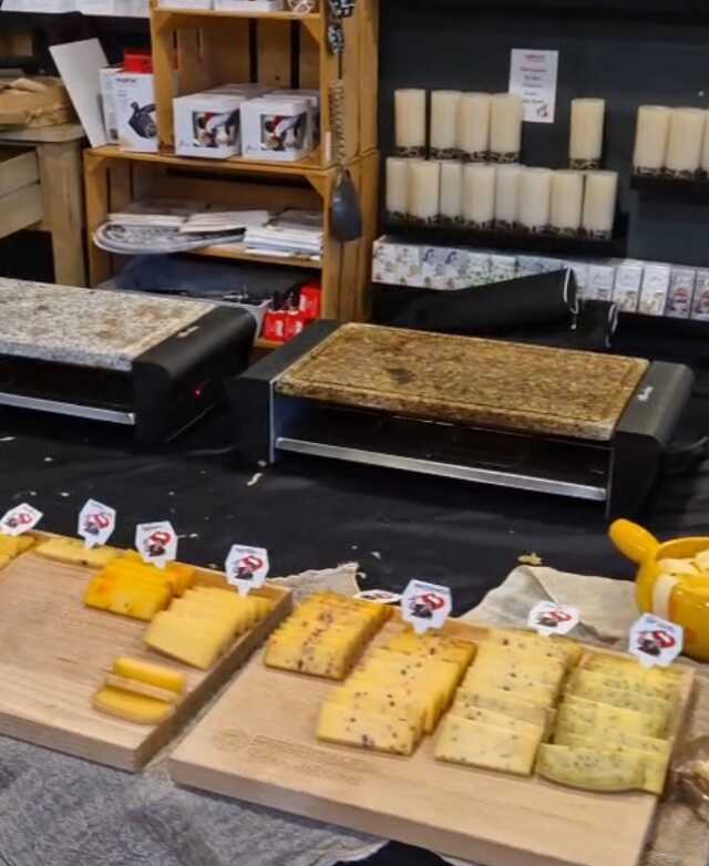 Dégustation de raclette suisse
