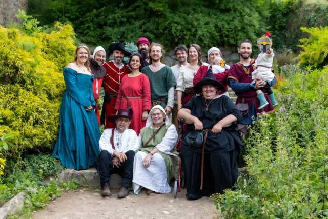 Fenêtre de l’Avent : intrigues moyenâgeuses