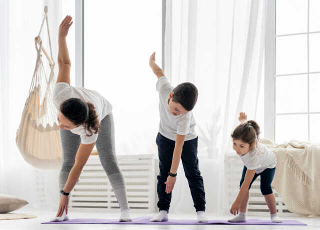 Yoga Parents-Enfants à la médiathèque (séance unique)