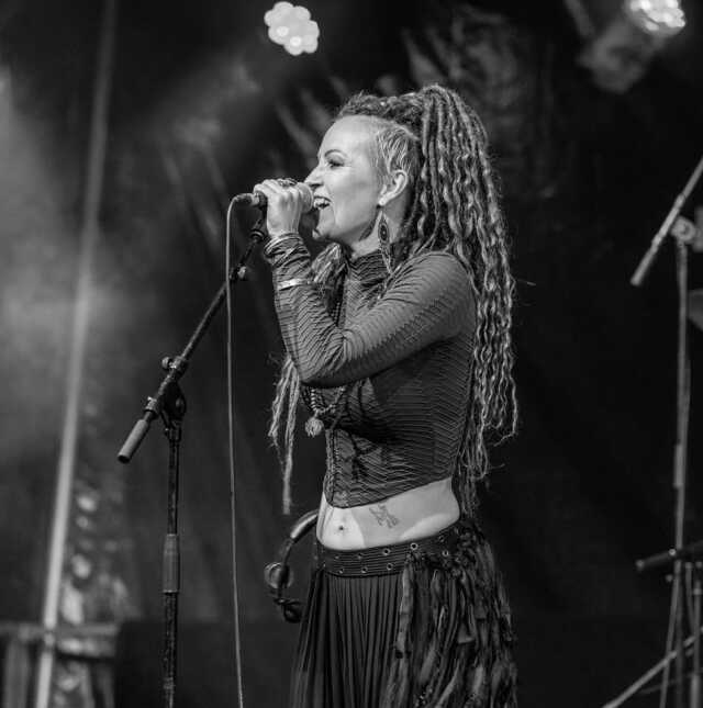 Concert avec LJ & the Rods