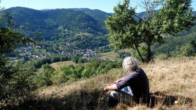 Ciné-débat : Transmettre, quand se joue l'avenir du monde paysan