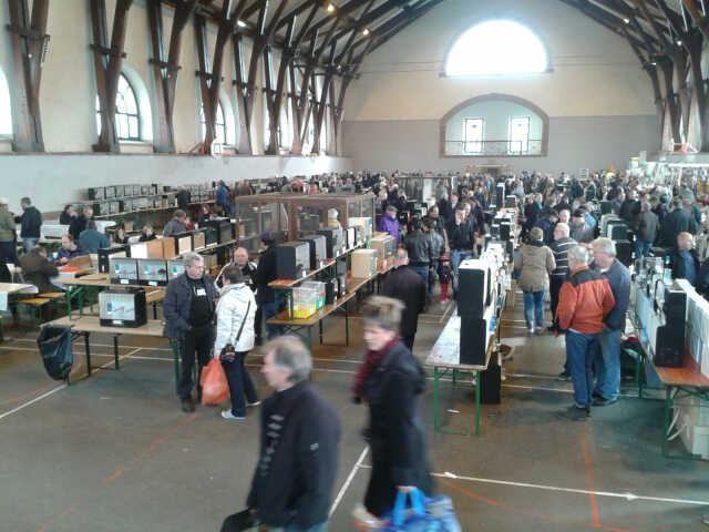 41e marché aux oiseaux exotiques