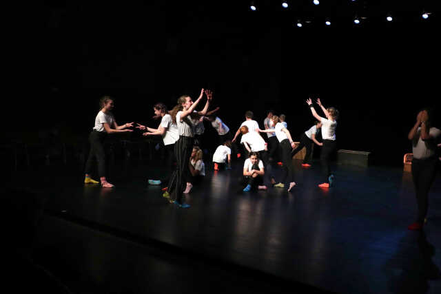 Atelier théâtre Collège du Bastberg: Bande de Jeune !