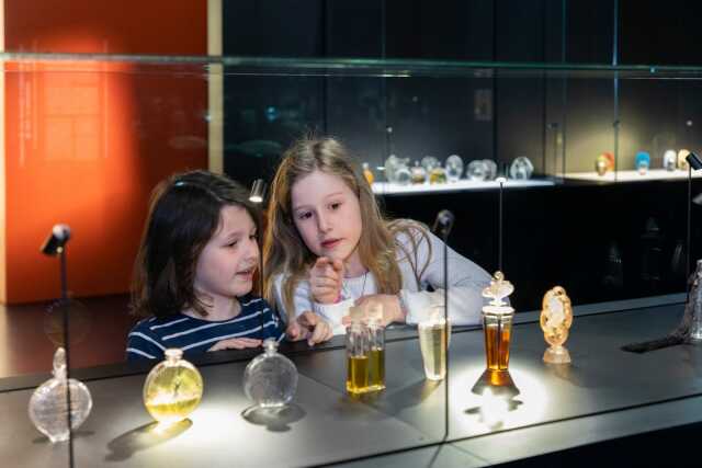 Une aventure créative et enrichissante : visite-atelier pour les 8-14 ans