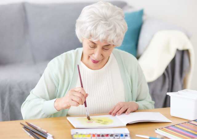 Ateliers d'art-thérapie seniors