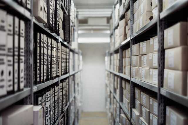 Visite commentée des coulisses des Archives