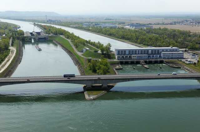 Visite guidée de la centrale hydroélectrique d'Ottmarsheim