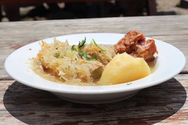 Repas choucroute et visite guidée du musée