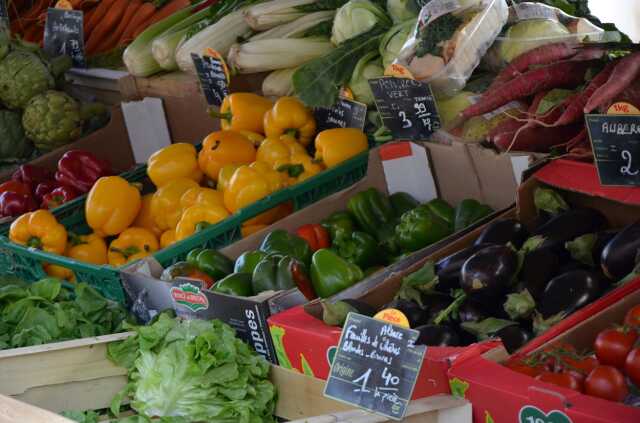 Marché hebdomadaire « Not und Güet »