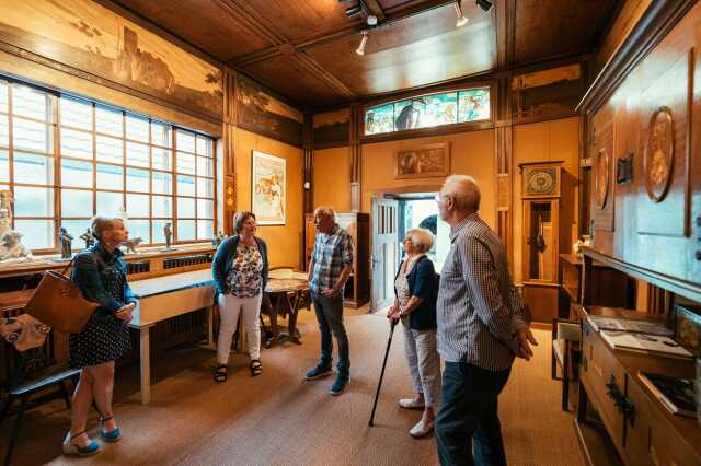 J.E.P. - Marqueterie Spindler : Visite guidée d'un lieu de tradition artisanale