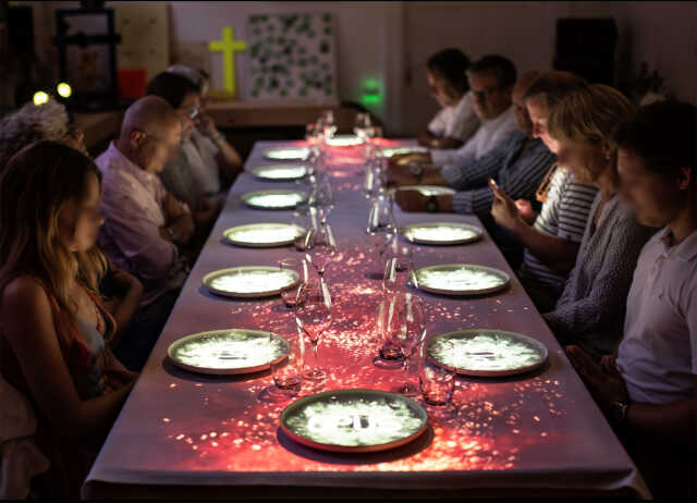 Dîner insolite OPUS Expérience : gastronomie et symphonie visuelle au Cloître des Récollets