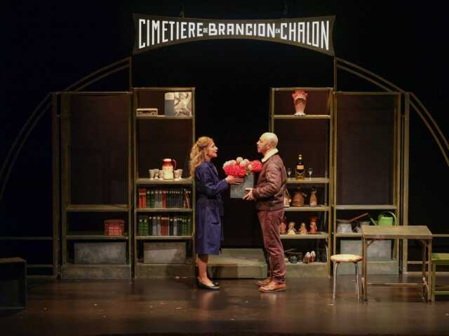 Théâtre : changer l'eau des fleurs