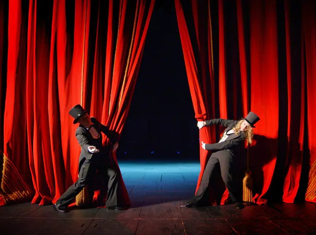 Deux pièces de théâtre !