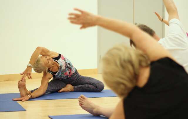 COURS DE YOGA