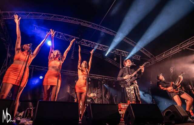 DIDIER SUPER ET SON GROUPE DISCOUNT