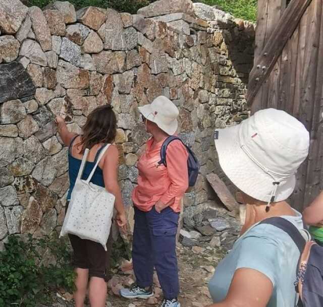 VISITE GUIDÉE SUR LE THÈME DES PIERRES SÈCHES