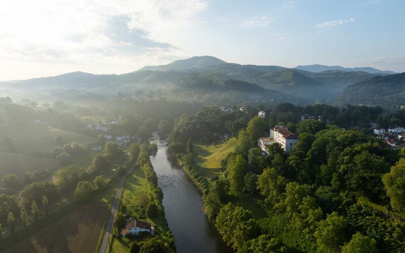 Visite guidée de Cambo-les-Bains, Du thermalisme au climatisme