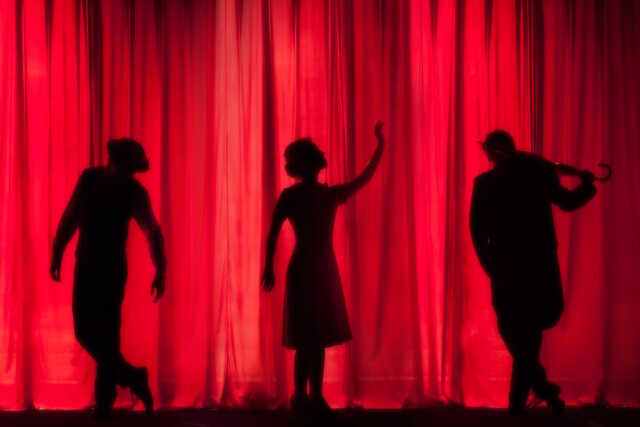 Théâtre - Les soeurs Bienaimé