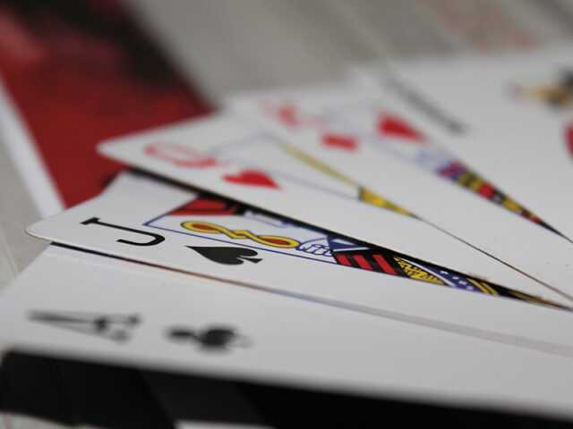 Après-midi jeux de cartes