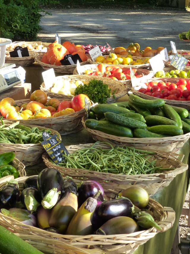 Marché des producteurs et vide grenier