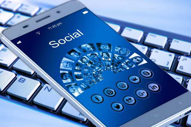 Matinées seniors : S’équiper pour accéder à internet